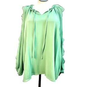 1. State Top Women's 2X Green Preble Cold Shoulder Long Sleeve V-neck NWT